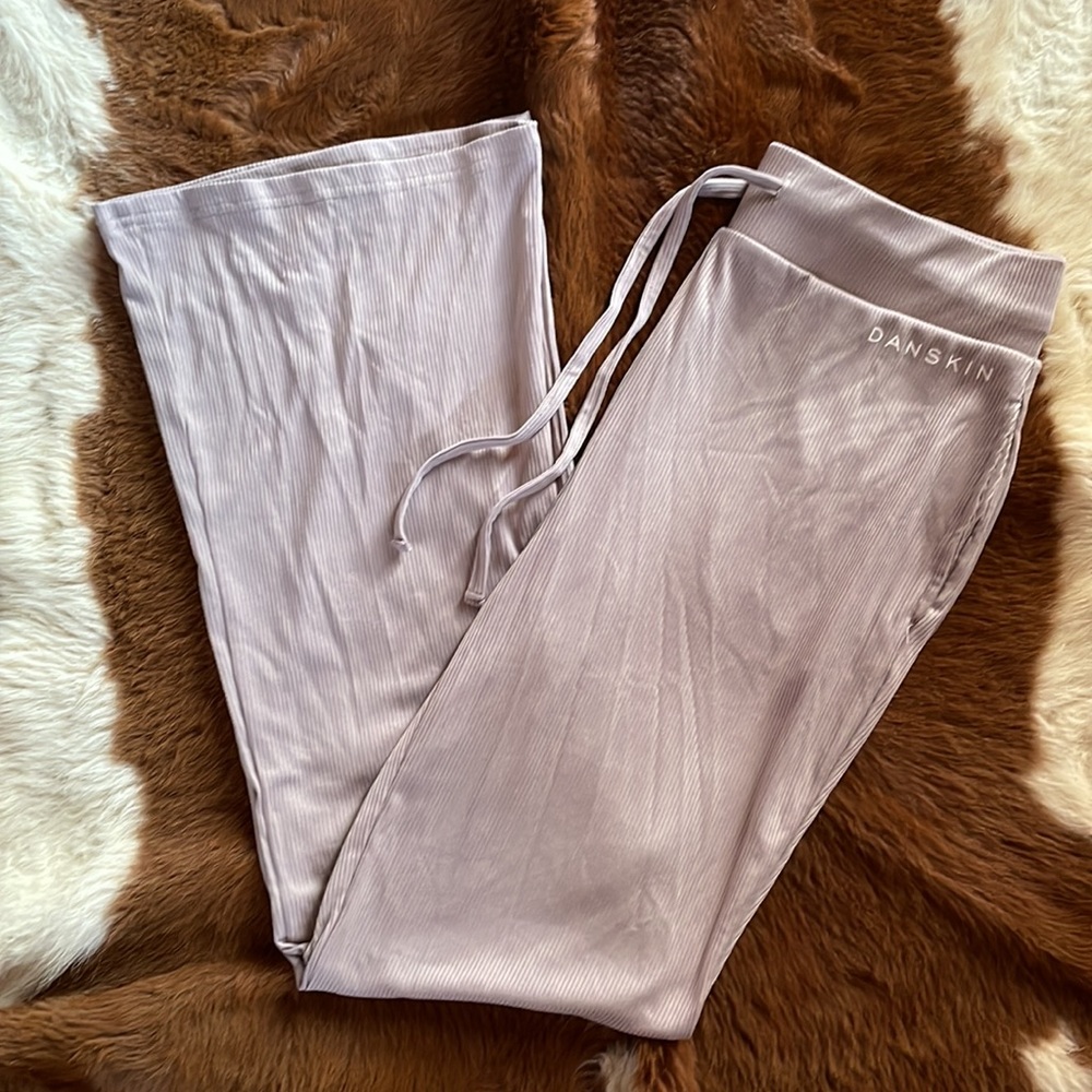 NWT Danskin Ash Rose Lounge Set - Picture 8 of 11